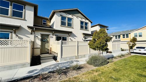 1376 Chervil Way, Upland, CA, 91786-1525 | Card Image