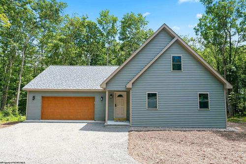 626 E Alpine Dr, Terra Alta, WV, 26764-3065 | Card Image