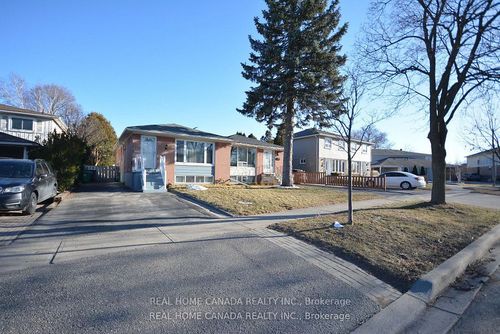 1463 Glen Rutley Cir, Mississauga, ON, L4X1Z8 | Card Image