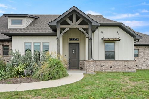 948 Silverleaf Dr, Weatherford, TX, 76085-3954 | Card Image