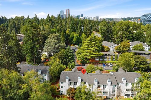e305-12740 Ne 10th Pl, Bellevue, WA, 98005-2591 | Card Image