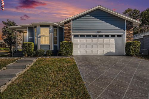 37443 Blueberry Ct, ZEPHYRHILLS, FL, 33542-7940 | Card Image
