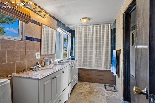 30915 Washington Rd, House other with 2 bedrooms, 1 bathrooms and 4 parking in Calhan CO | Image 17