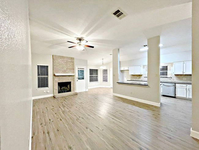 8501 Priest River Dr, House other with 4 bedrooms, 3 bathrooms and null parking in Round Rock TX | Image 6