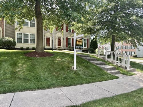 143 Blue Grass Cir, Monroeville, PA, 15146-3048 | Card Image