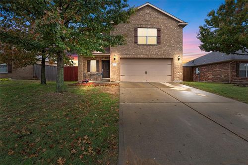 138 Buffalo Ridge Drive, Newark, TX, 76071 | Card Image