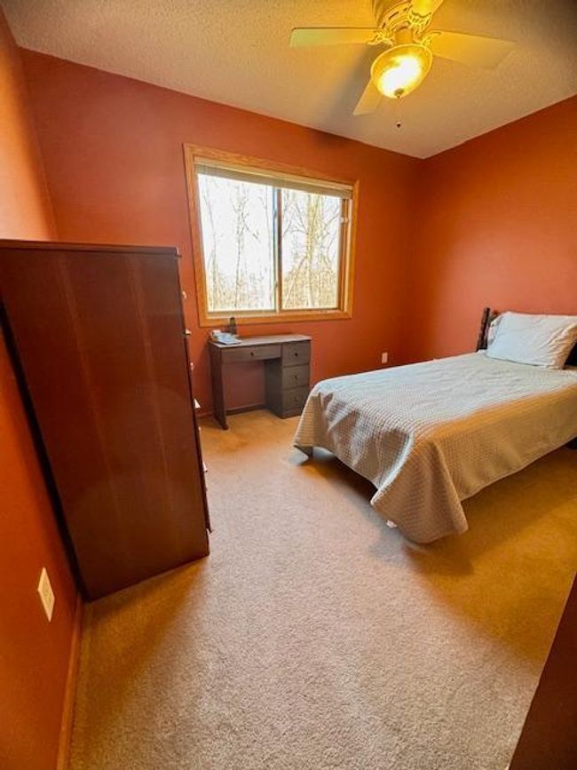 Main level 2nd bedroom | Image 14