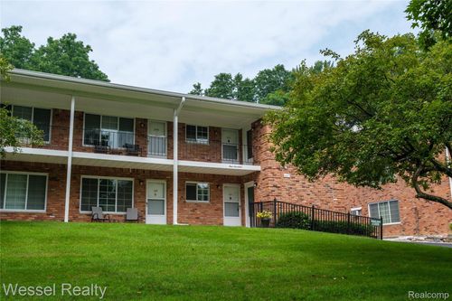 apt-210-417 Prospect St, Romeo, MI, 48065-4681 | Card Image