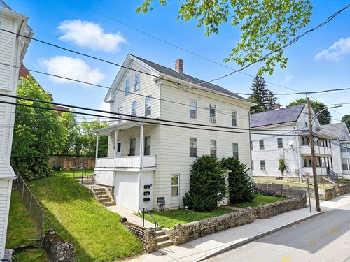 17 Granite St, Webster, MA, 01570-2567 | Card Image