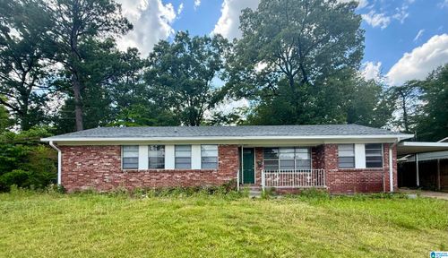 809 Fairfax Dr, Fairfield, AL, 35064-1606 | Card Image