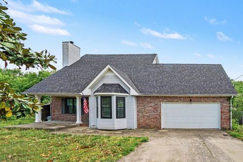 3350 Clearwater Dr, Clarksville, TN, 37042-4550 | Card Image