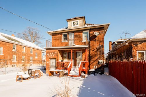 5435 Burns St, Detroit, MI, 48213-2984 | Card Image