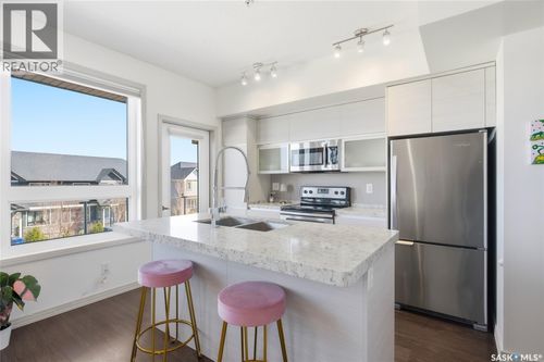 218-223 Evergreen Sq, Saskatoon, SK, S7W0W2 | Card Image