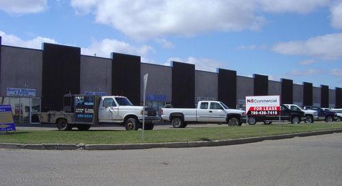 16655 113 Ave Nw, Edmonton, AB, T5M2X2 | Card Image