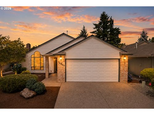 15503 Ne Summerplace Dr, Portland, OR, 97230-8280 | Card Image