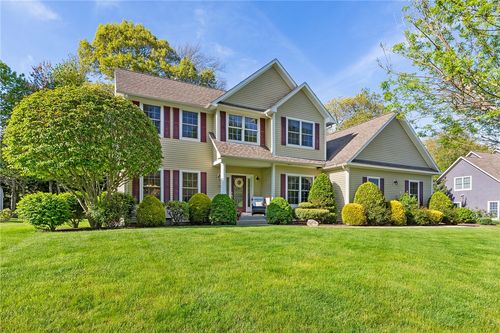 128 Windmill Dr, South Kingstown, RI, 02879-1528 | Card Image