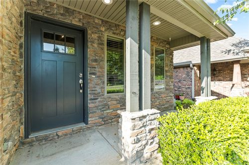 3205 Sw Riverstone Ave, Bentonville, AR, 72713-5628 | Card Image