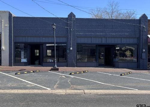 105 S Main St, Arp, TX, 75750-4611 | Card Image