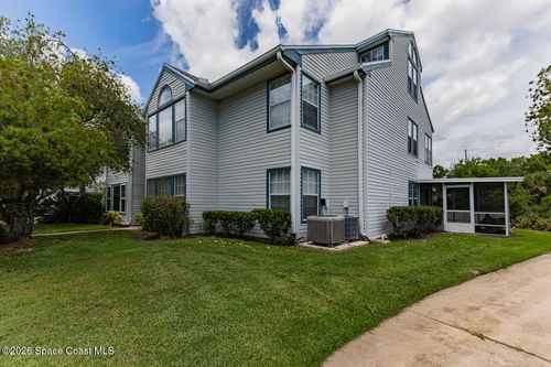 2-207-4895 Lake Waterford Way W, Melbourne, FL, 32901-8879 | Card Image