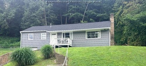 1052 Montrose Dr, South Charleston, WV, 25303-2630 | Card Image