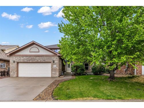 2046 Falcon Dr, Longmont, CO, 80503-7946 | Card Image