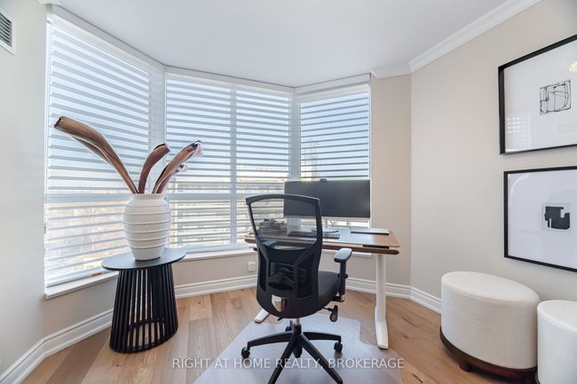 1106 - 442 Maple Ave, Condo with 3 bedrooms, 2 bathrooms and null parking in Burlington ON | Image 23
