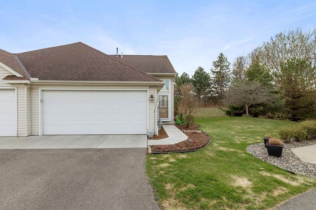 Another view of the front of the house | Image 24