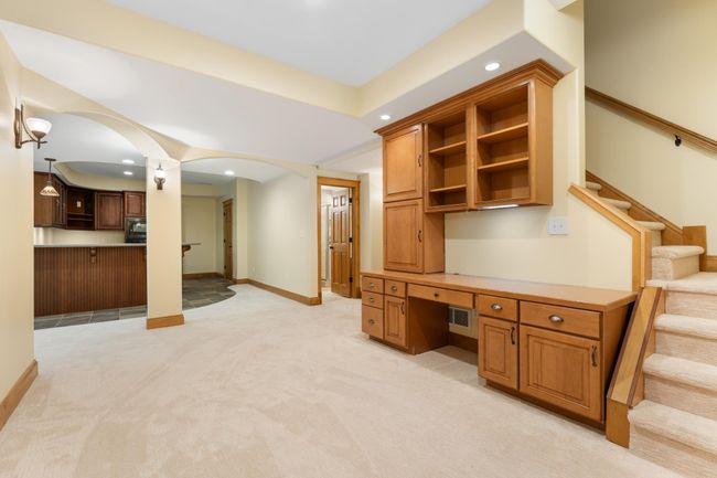 Lower level | Image 50