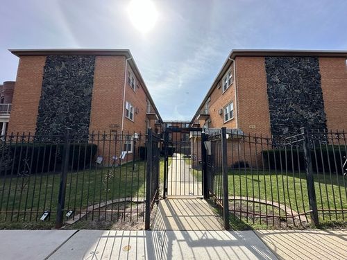 5-1727 Touhy Ave, Chicago, IL, 60626-2437 | Card Image