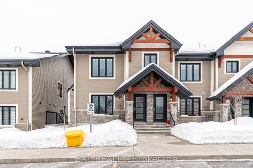 1101-310 Masters Lane, Rockland, ON, K4K0L3 | Card Image