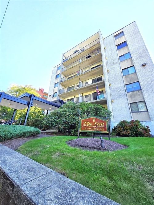 401-308 Quarry St, Quincy, MA, 02169-4135 | Card Image