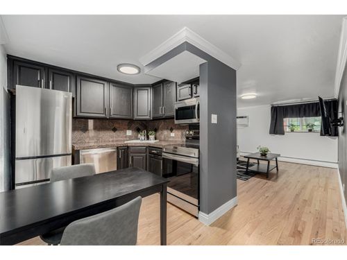 apt-101-1390 N Emerson St, Denver, CO, 80218-1848 | Card Image
