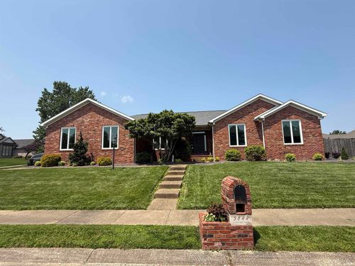 5844 Flagstone Dr, Evansville, IN, 47711-7742 | Card Image