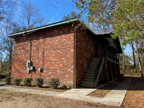 943 Magnolia St, Slidell, LA, 70460-1913 | Card Image