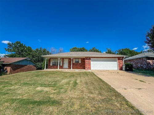 308 East St, Fort Gibson, OK, 74434-8265 | Card Image
