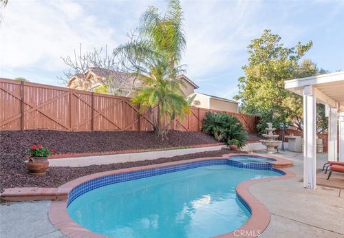 2830 Taylor Ave, Corona, CA, 92882 | Card Image