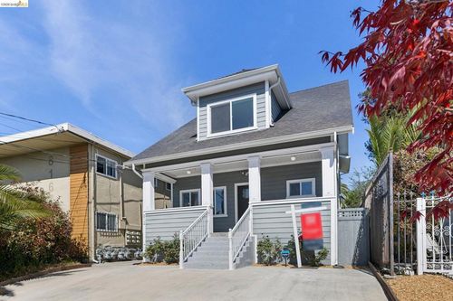 812 37th St, Oakland, CA, 94608-3911 | Card Image