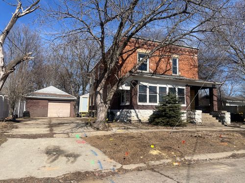 1014 11th Ave, Rockford, IL, 61104-4829 | Card Image