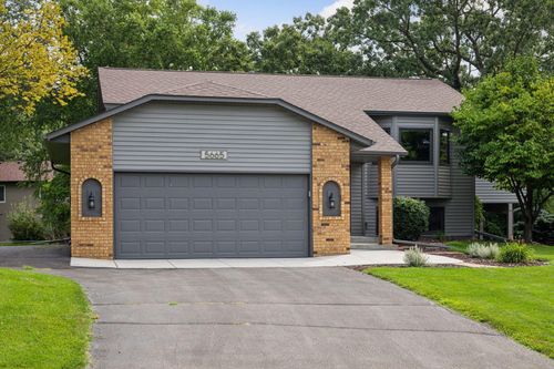5665 125th St W, Apple Valley, MN, 55124-8386 | Card Image