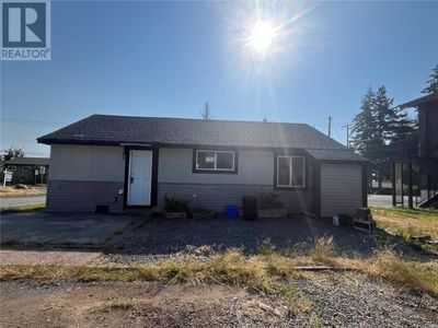 222 Birch St, House other with 2 bedrooms, 1 bathrooms and 2 parking in Campbell River BC | Image 3