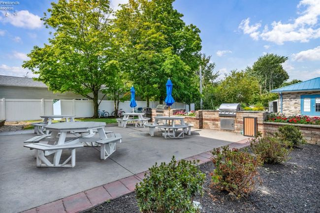 7 - 1230 Tri Motor Dr, Condo with 2 bedrooms, 2 bathrooms and null parking in Put-In-Bay OH | Image 46