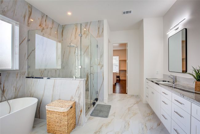 Master bathroom | Image 14