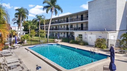 122-4050 4th St N, ST PETERSBURG, FL, 33703-5732 | Card Image
