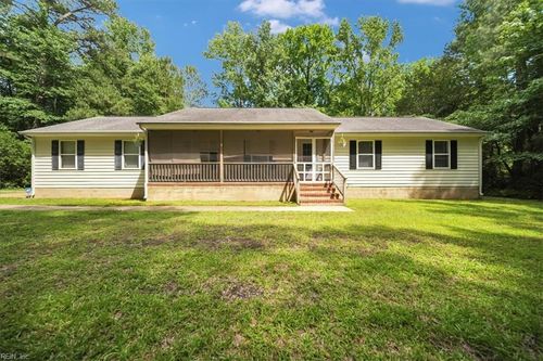 8996 Guinea Road, Hayes, VA, 23072 | Card Image