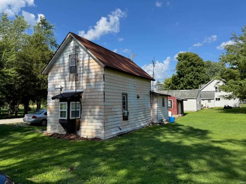 195 N Lincoln St, Macy, IN, 46951 | Card Image