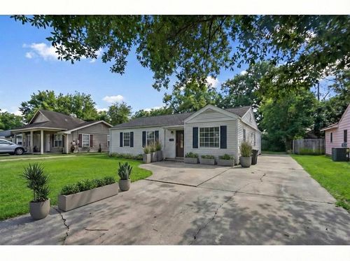 1722 Caspersen Dr, Jacinto City, TX, 77029-2937 | Card Image