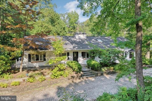 315 Old County Rd, Severna Park, MD, 21146-4616 | Card Image