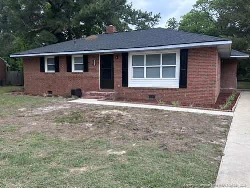 1925 Crestview Dr, Fayetteville, NC, 28304-5203 | Card Image