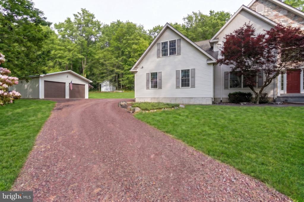 Residential in BEAR CREEK 2