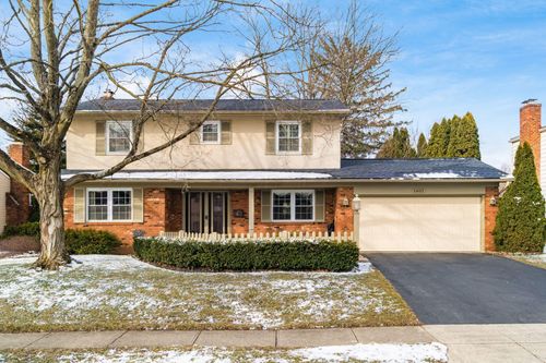 4803 Wynwood Ct, Columbus, OH, 43220-3140 | Card Image